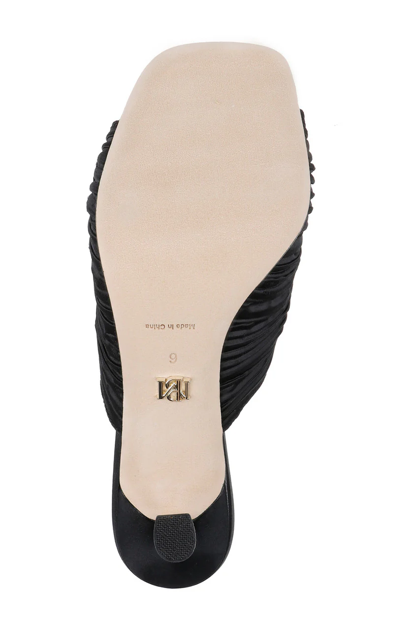 Blythe Slide with Floral Detail - Image 6