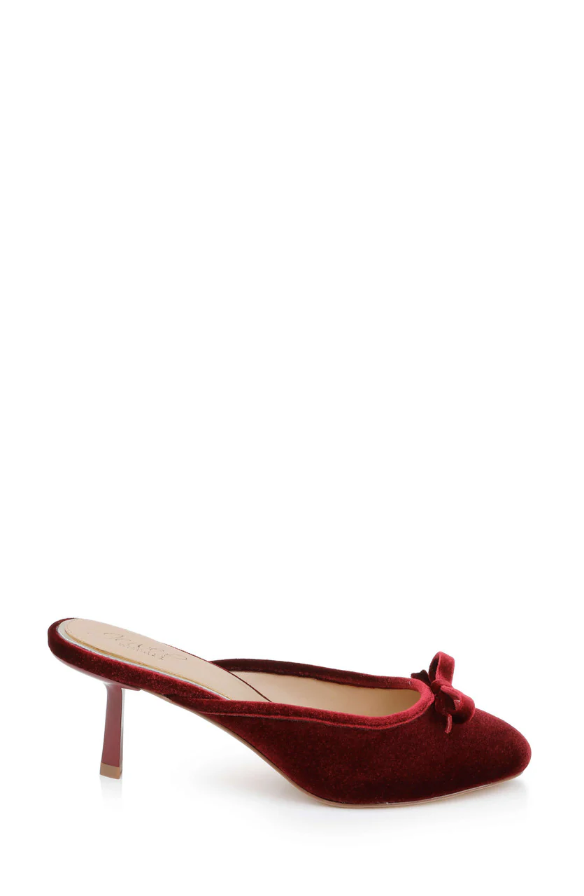 Elliot Closed Toe Mules - Image 30