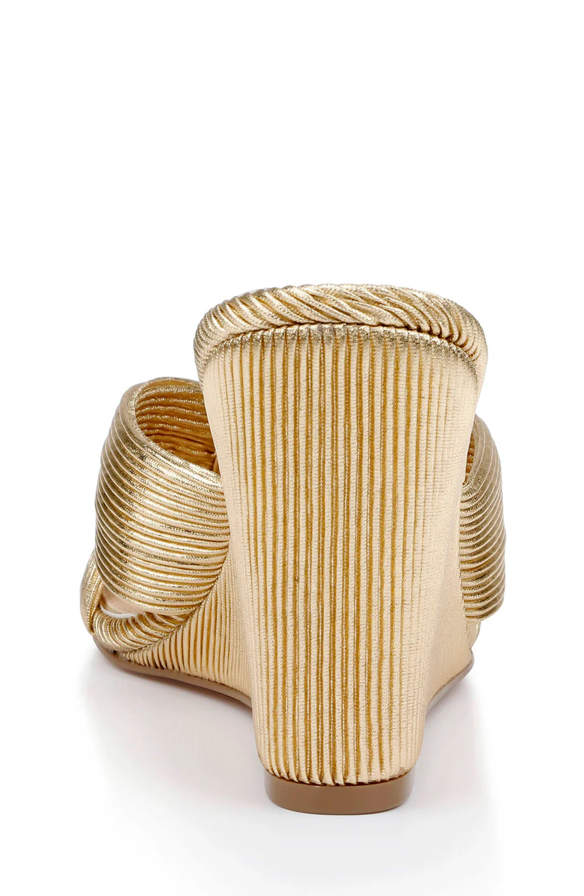 Hype Pleated Wedge Mule - Image 21
