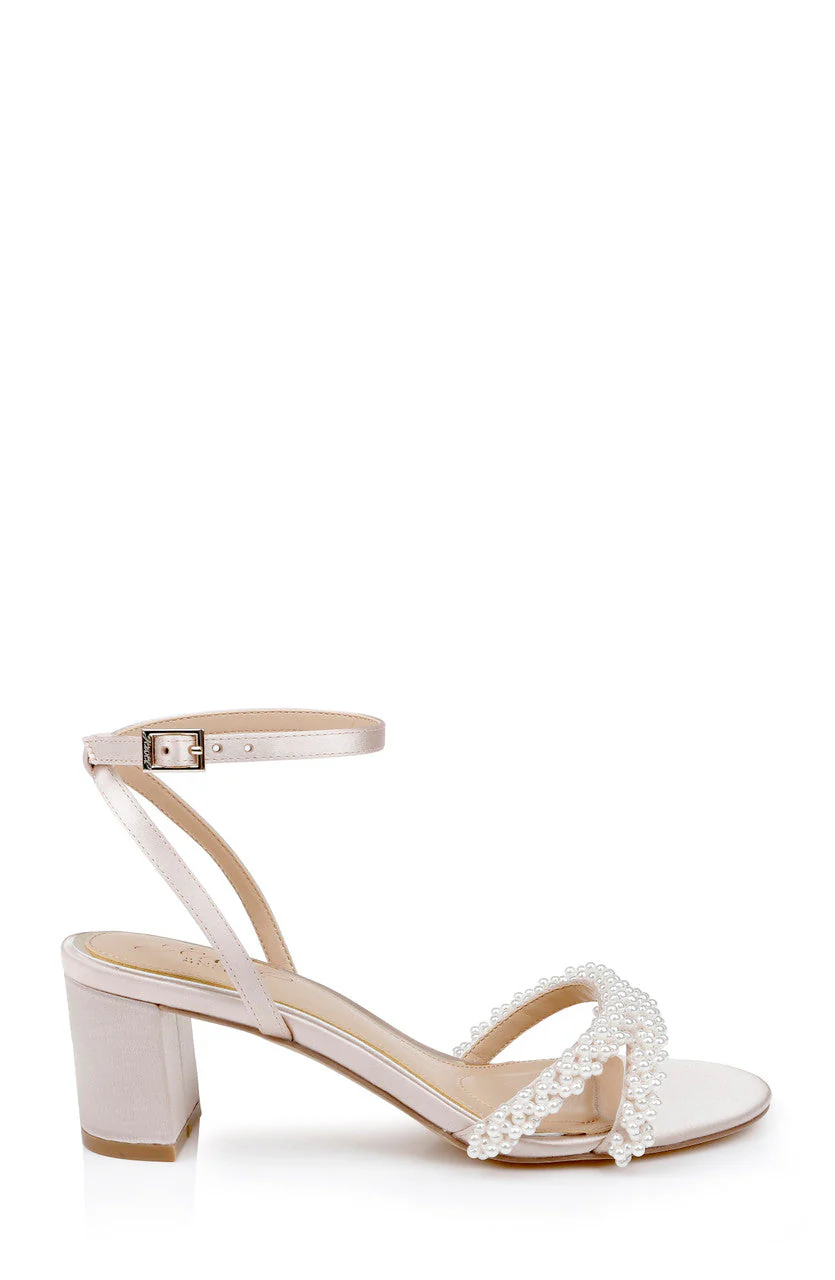 Ninnette Mid Heel Sandals - Image 9